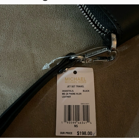 Michael Kors Wallet with Phone Holder - Picture 7 of 7